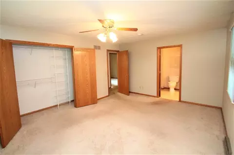 7973 Windspoint Rd, Roscoe, IL 61073 photo 8
