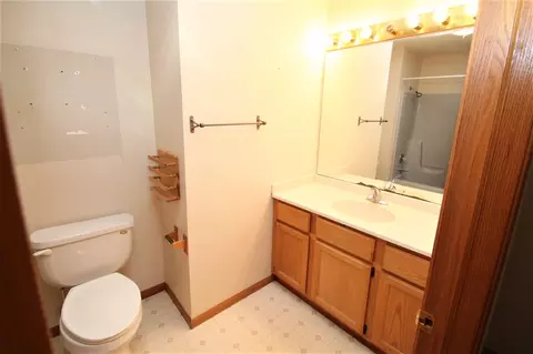 7973 Windspoint Rd, Roscoe, IL 61073 photo 9