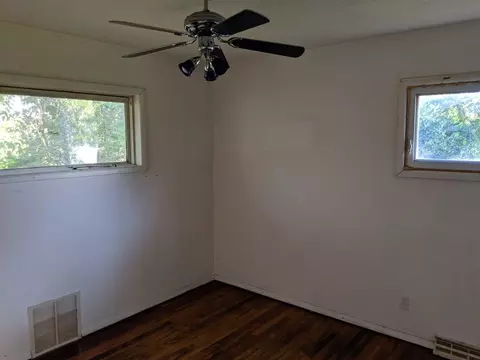 3208 W Lightsville Rd, Leaf River, IL 61047 photo 8