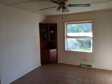 3208 W Lightsville Rd, Leaf River, IL 61047 photo 3