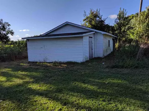 3208 W Lightsville Rd, Leaf River, IL 61047 photo 13