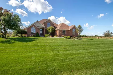 12408 Heather Ct, Belvidere, IL 61008 photo 2