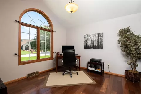 12408 Heather Ct, Belvidere, IL 61008 photo 4