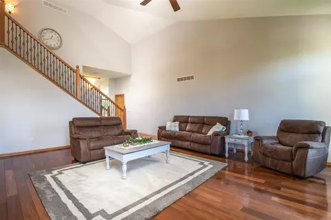 12408 Heather Ct, Belvidere, IL 61008 photo 7