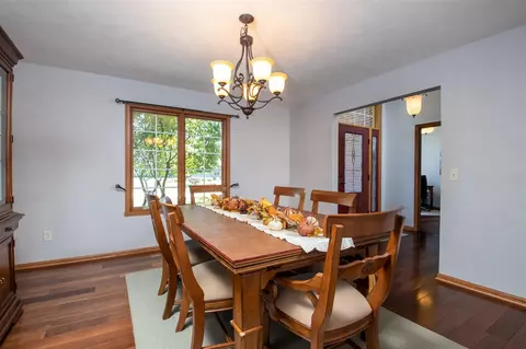 12408 Heather Ct, Belvidere, IL 61008 photo 5