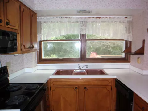 11979 Moore Woods Rd, Roscoe, IL 61073 photo 12