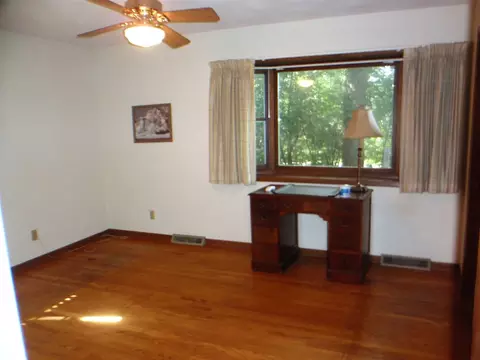 11979 Moore Woods Rd, Roscoe, IL 61073 photo 18