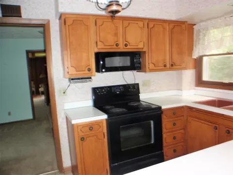 11979 Moore Woods Rd, Roscoe, IL 61073 photo 13