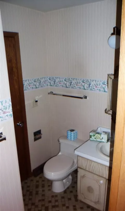 11979 Moore Woods Rd, Roscoe, IL 61073 photo 19