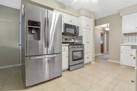 4586 Burningtree, Rockford, IL 61114 photo 7