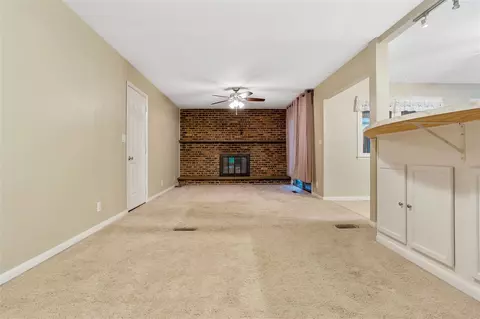 4586 Burningtree, Rockford, IL 61114 photo 11