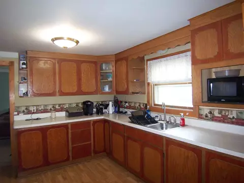 1932 Thomas St, Beloit, WI 53511 photo 20