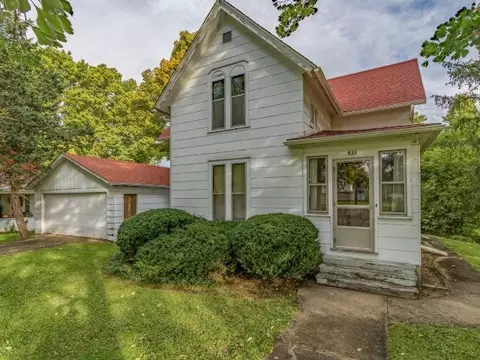 433 Perley Ave, Pecatonica, IL 61063 photo 3
