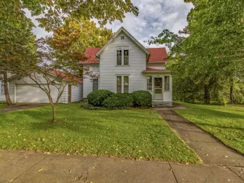 433 Perley Ave, Pecatonica, IL 61063 photo 1