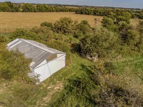 12907 Saunders Rd, Pecatonica, IL 61063 photo 6