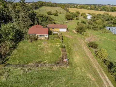 12907 Saunders Rd, Pecatonica, IL 61063 photo 1