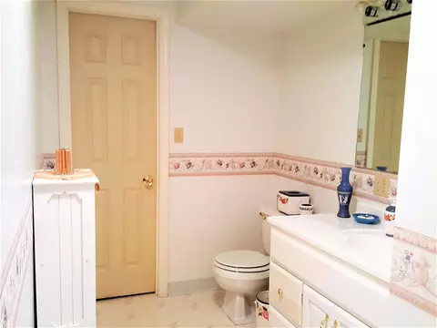 2107 Eagle Dr, Freeport, IL 61032 photo 19