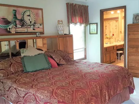 2107 Eagle Dr, Freeport, IL 61032 photo 14