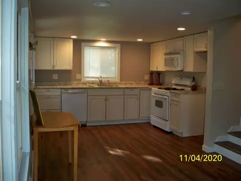 9897 Old River Rd, Roscoe, IL 61073 photo 12