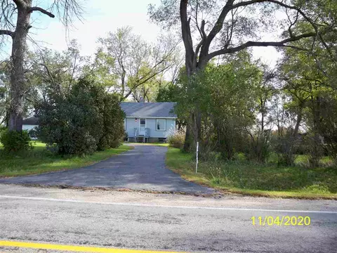 9897 Old River Rd, Roscoe, IL 61073 photo 3