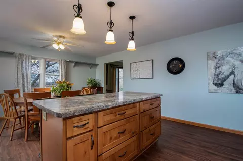14500 Saunders Rd, Pecatonica, IL 61063 photo 10
