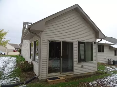 3185 Sandy Pointe, Freeport, IL 61032 photo 18