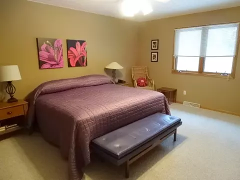 3185 Sandy Pointe, Freeport, IL 61032 photo 5