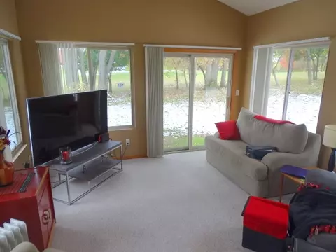 3185 Sandy Pointe, Freeport, IL 61032 photo 14