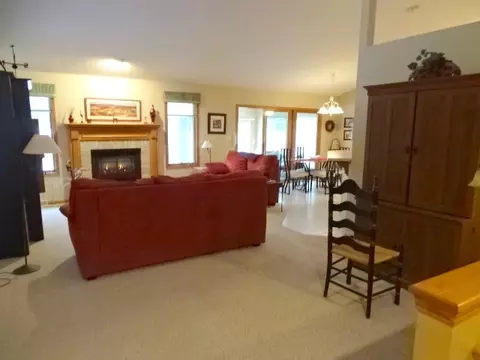 3185 Sandy Pointe, Freeport, IL 61032 photo 7