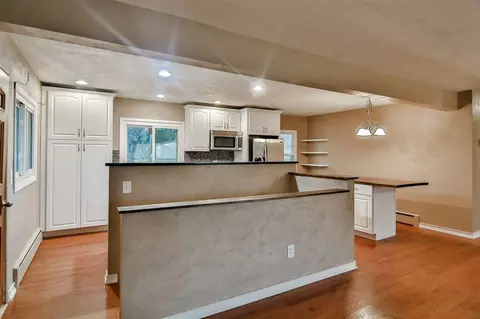 6366 Elevator Rd, Roscoe, IL 61073 photo 15