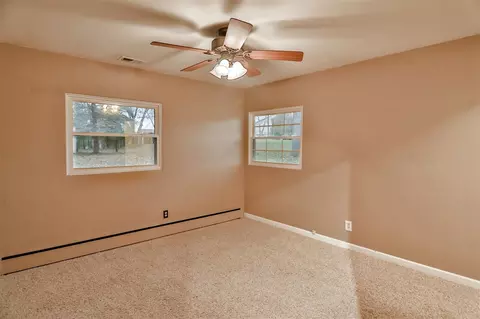 6366 Elevator Rd, Roscoe, IL 61073 photo 23