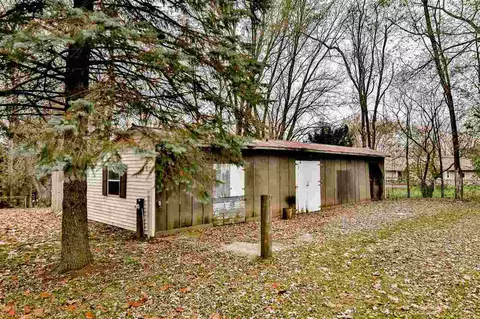 6366 Elevator Rd, Roscoe, IL 61073 photo 4