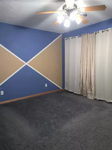 270 N 5th St, Capron, IL 61012 photo 11