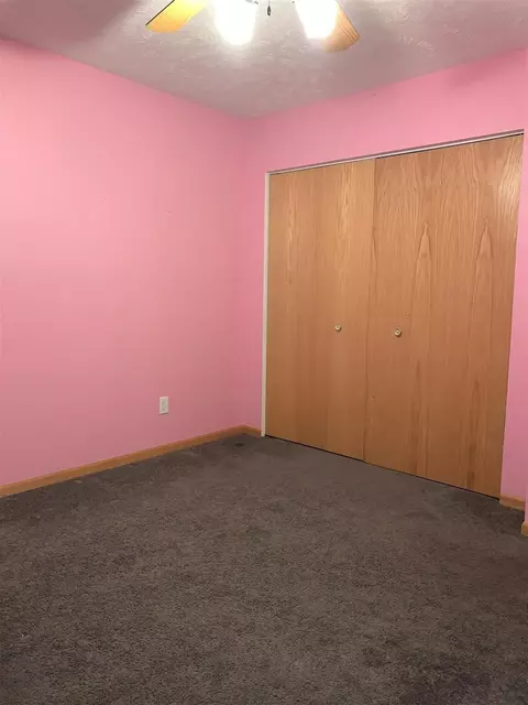 270 N 5th St, Capron, IL 61012 photo 15