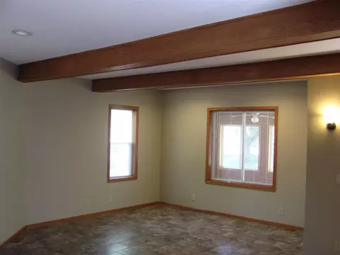 852 10th St, Beloit, WI 53511 photo 10