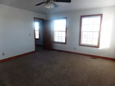 706 Charlemont, Roscoe, IL 61073 photo 11