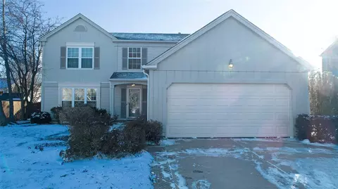 1875 College Green Dr, Elgin, IL 60123 photo 1