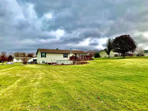 9792 Redfield, Roscoe, IL 61073 photo 24