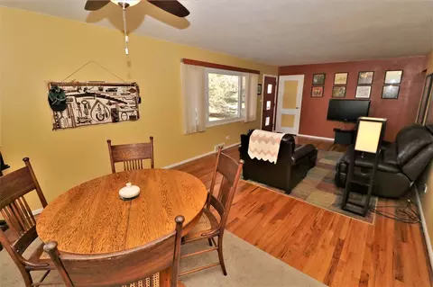 2 Thrush Cir, Rockford, IL 61107 photo 6