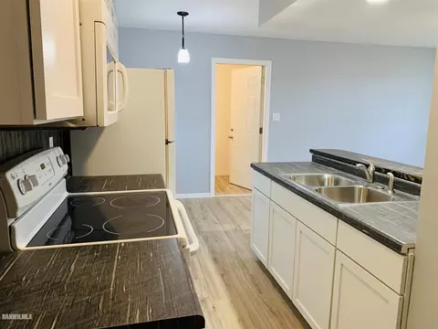 1407 Winter Dr, Freeport, IL 61032 photo 10