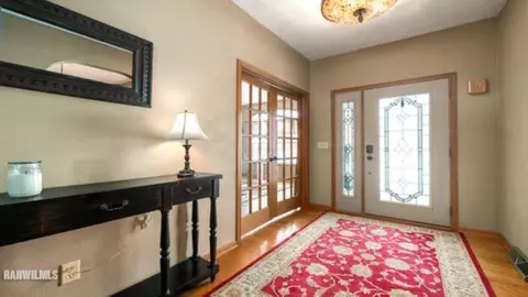 1609 N Thistle Dr, Freeport, IL 61032 photo 5