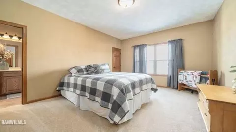 1609 N Thistle Dr, Freeport, IL 61032 photo 30