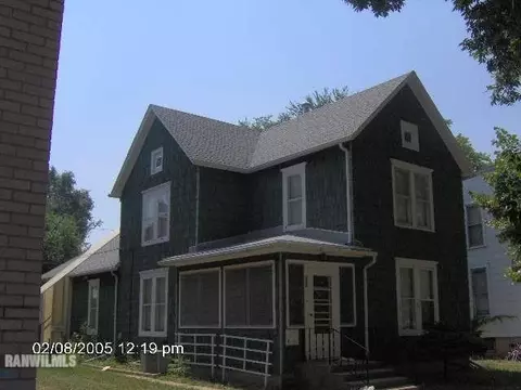 115 E Washington, Freeport, IL 61032 photo 1