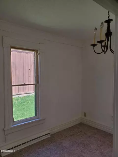 115 E Washington, Freeport, IL 61032 photo 8
