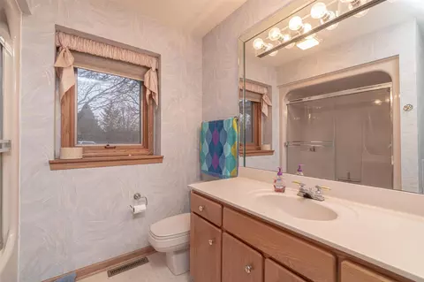 12075 N Ledges Dr, Roscoe, IL 61073 photo 13
