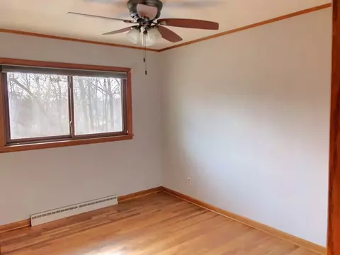 12461 Chuckanut Dr, Roscoe, IL 61073 photo 9