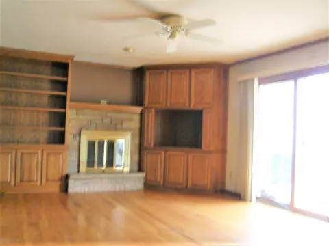 4125 Cushman, Rockford, IL 61114 photo 6