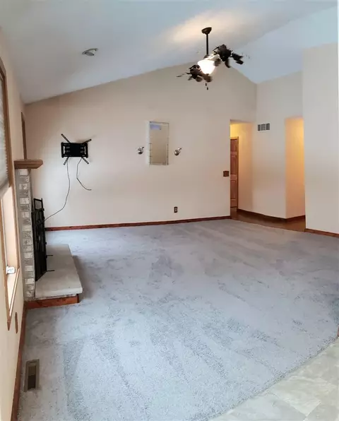 773 Brookview Dr, Byron, IL 61010 photo 8