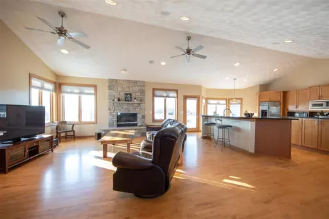 11708 Tower Rd, Byron, IL 61010 photo 4