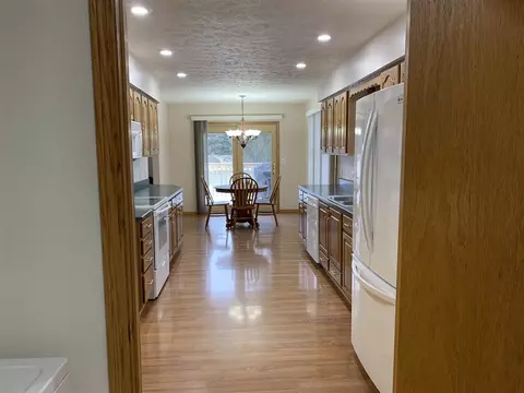 4042 E Mockingbird, Byron, IL 61010 photo 4
